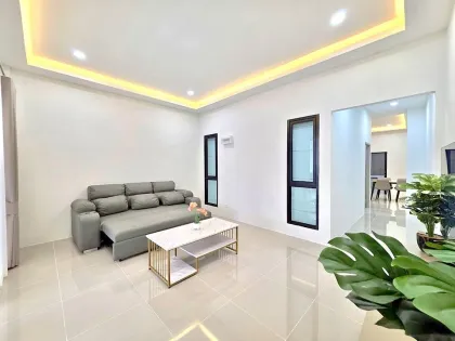 Современный дом с 3 спальнями в аренду рядом с HeadStart и Central Phuket