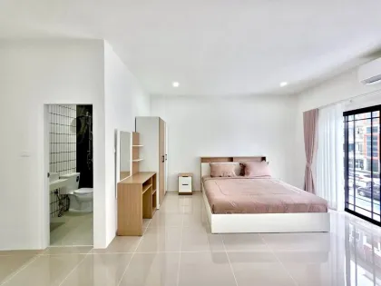 Современный дом с 3 спальнями в аренду рядом с HeadStart и Central Phuket