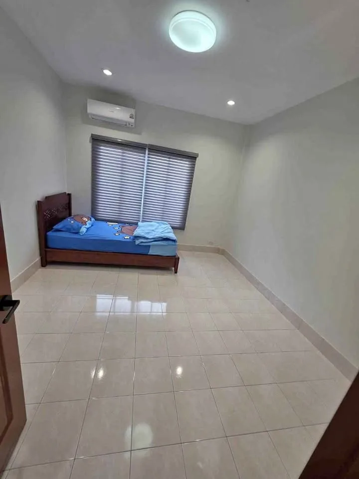 Haus zur Miete im The Valley Kathu mit 3 Schlafzimmern und 2 Bädern