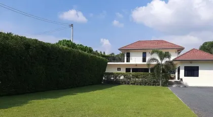 Rawai普吉岛带私人泳池的三卧别墅出租