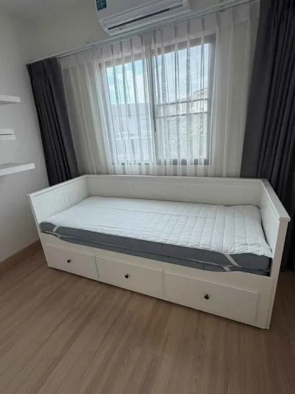 3-Schlafzimmer-Reihenhaus zur Miete in Pruksa Ville Kathu–Samkong