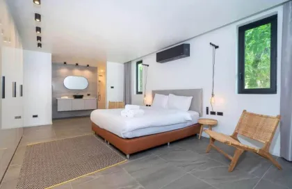 Luxuriöse private Poolvilla zur Miete in Rawai, Phuket