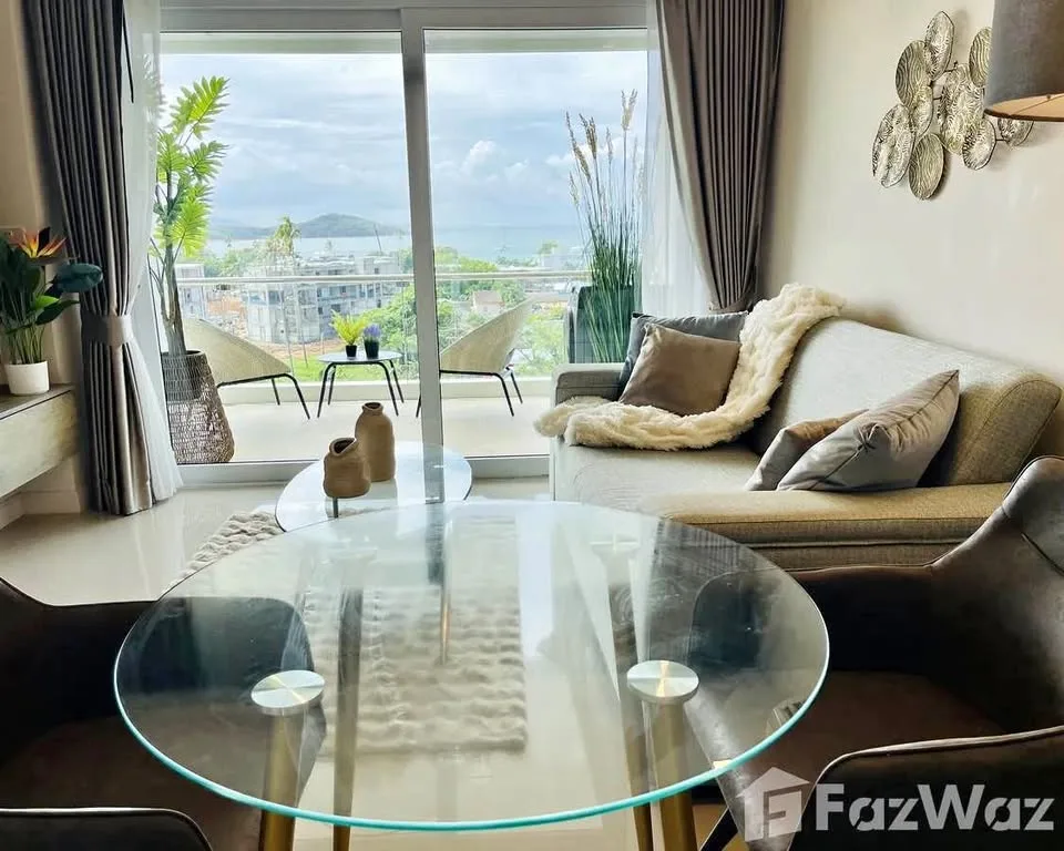 1 Bedroom Apartment with Panoramic Sea View in Rawai