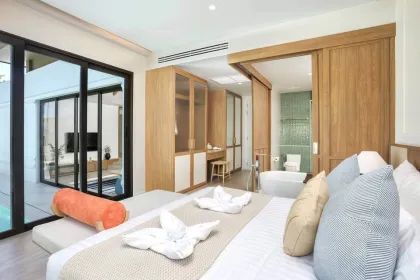 3 Schlafzimmer, 3 Badezimmer Villa mit Privatpool zur Miete in Nai Harn