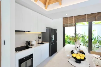 3 Schlafzimmer, 3 Badezimmer Villa mit Privatpool zur Miete in Nai Harn