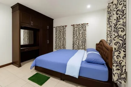 Renovated 2-Bedroom House for Rent in Bang Tao, Phuket