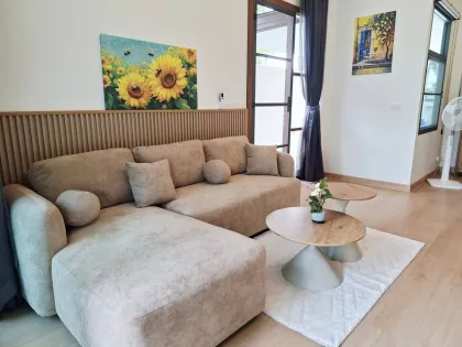Villa nueva con piscina privada de 3 dormitorios en alquiler en Chalong