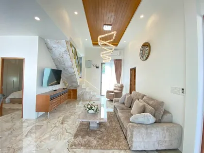 Villa 3 chambres avec piscine à louer à Rawai–Nai Harn