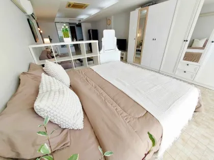 Apartamento de 1 dormitorio en The Green Golf Condo, Kathu, Phuket