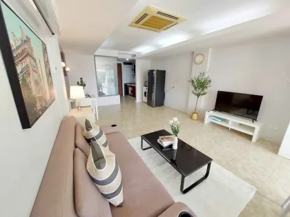 Apartamento de 1 dormitorio en The Green Golf Condo, Kathu, Phuket