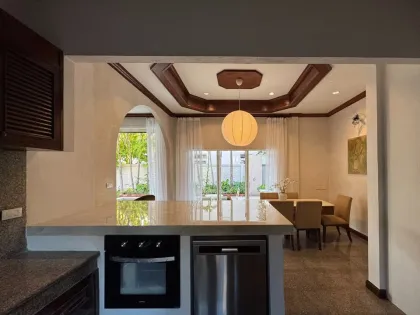 Частная вилла с бассейном в аренду в Prangthong Village, Вичит, Пхукет