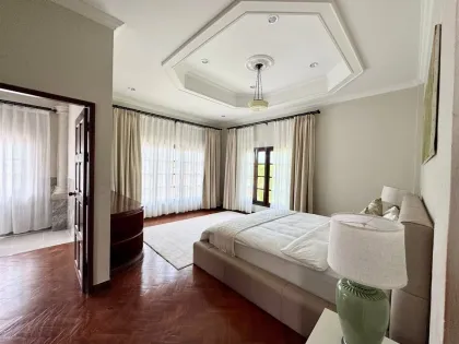 Частная вилла с бассейном в аренду в Prangthong Village, Вичит, Пхукет