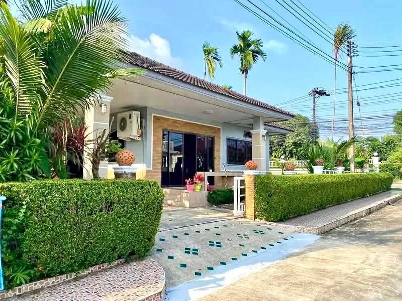 Villa de luxe avec vue montagne à louer à Bansuan Naramit 5, Cherng Talay