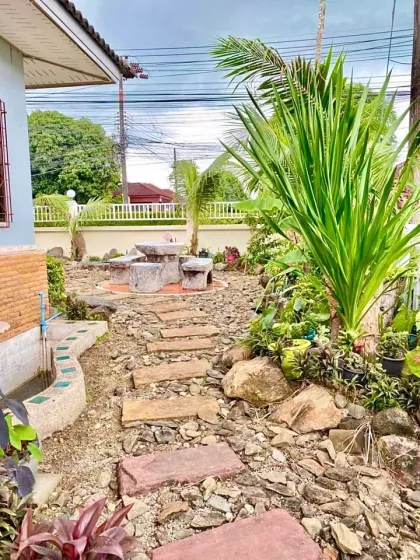 Luxury Mountain View Villa for Rent in Bansuan Naramit 5, Cherng Talay