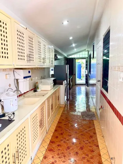 Luxury Mountain View Villa for Rent in Bansuan Naramit 5, Cherng Talay