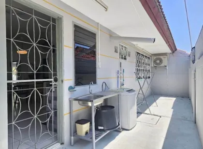 Вилла с 3 спальнями и 2 ванными в аренду в Wongchalerm Garden Ville