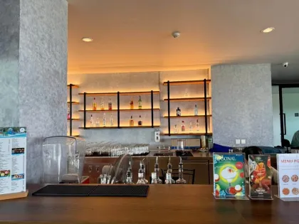 Apartamento de lujo 1 hab 1 baño en Wyndham La Vita, Nai Harn