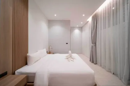 Villa de luxe avec piscine 4 chambres à louer à Chalong