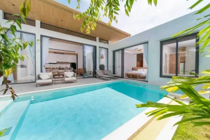 Villa de luxe avec piscine 4 chambres à louer à Chalong