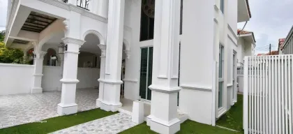 Просторная вилла с 3 спальнями в аренду в Кох Кео