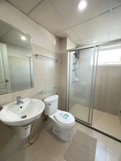 Apartamento 1 Habitación 1 Baño en Supalai Park Downtown, Phuket