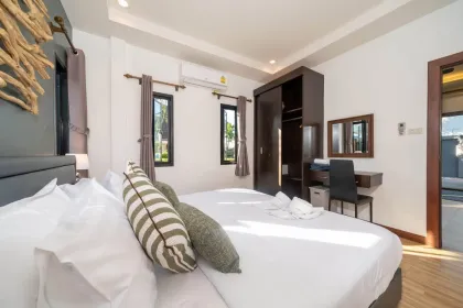 4-Bedroom Private Pool Villa near Surin & Bang Tao Beaches