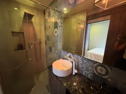 2-комнатная квартира с 2 ванными в Palmyrah Surin Condo у пляжа