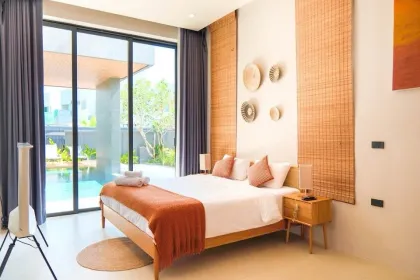 Luxuriöse moderne 3-Schlafzimmer-Poolvilla zur Miete in Palai, Chalong