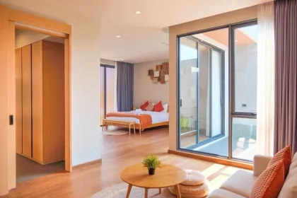 Luxuriöse moderne 3-Schlafzimmer-Poolvilla zur Miete in Palai, Chalong