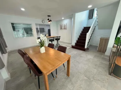 Вилла с 3 спальнями и 2 ванными в Land and House Чалонг