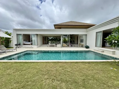 Bali-Stil 4-Zimmer-Villa mit Pool zur Miete in Cherng Talay, Bang Tao