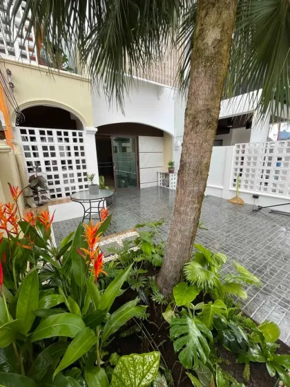 Acogedora villa de 2 dormitorios en alquiler en Rawai Saiyuan