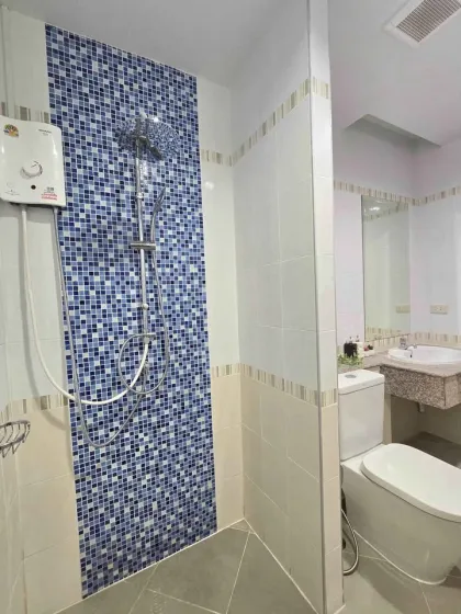Квартира с 1 спальней в аренду в кондоминиуме Phanason Green Place, Пхукет Таун