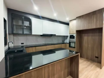 Poolvilla mit 3 Schlafzimmern und 3 Bädern zur Miete in Paklok
