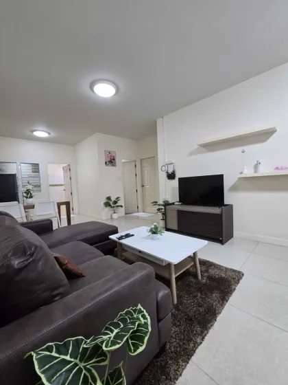 Вилла с 3 спальнями и 2 ванными комнатами в аренду в Phuket Villa Chaofa 2