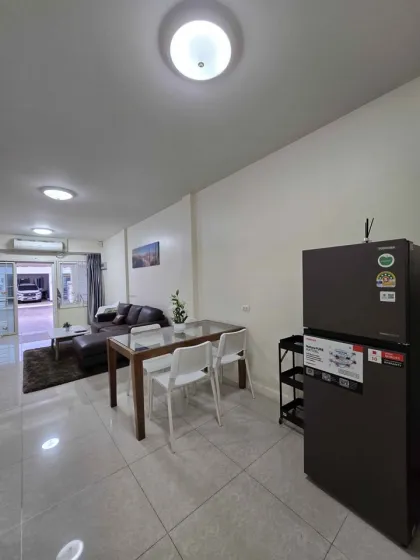 Вилла с 3 спальнями и 2 ванными комнатами в аренду в Phuket Villa Chaofa 2