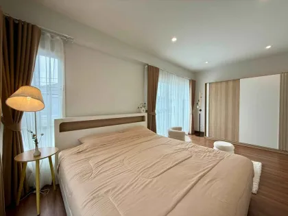 Уютная квартира с 3 спальнями в Supalai Palm Spring, Таланг