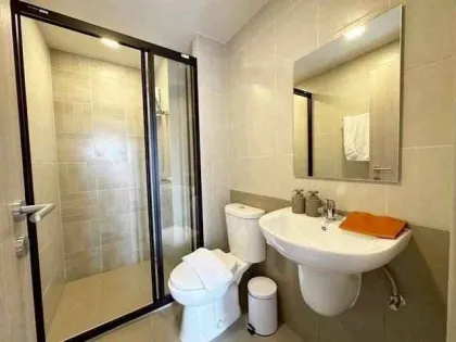 Acogedor condominio de 1 dormitorio en alquiler en Eden Estate, Thalang