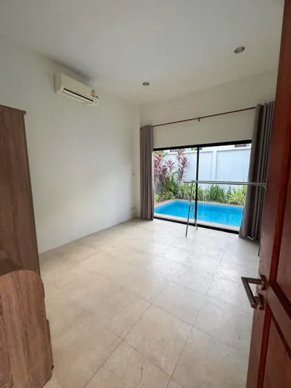 Вилла с бассейном 3 спальни в аренду в Ananda Villa, Чалонг