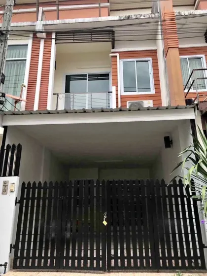 บ้านให้เช่า 2 ห้องนอน 2 ห้องน้ำ ที่กะทู้ ภูเก็ต