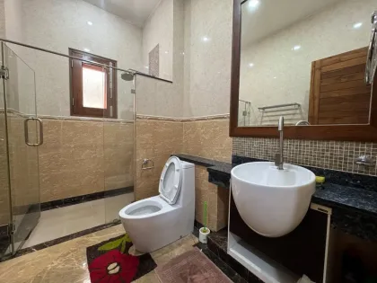 5-Bedroom Villa with Private Salt Water Pool in Chalong