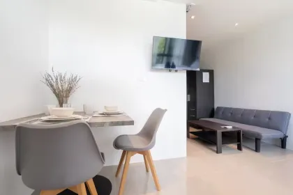 Cozy 1-Bedroom Apartment in Kathu Area