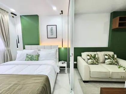 1-Zimmer-Wohnung mit Poolblick im D Condo Kathu zur Miete