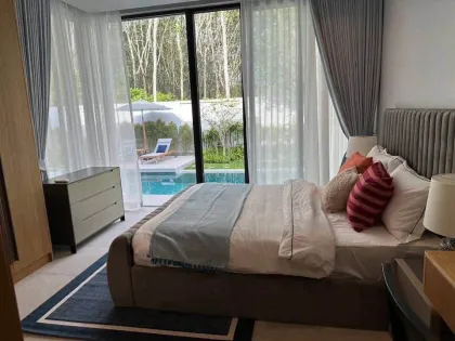 Аренда роскошной виллы с 3 спальнями и бассейном в Botanica Modern Loft 1