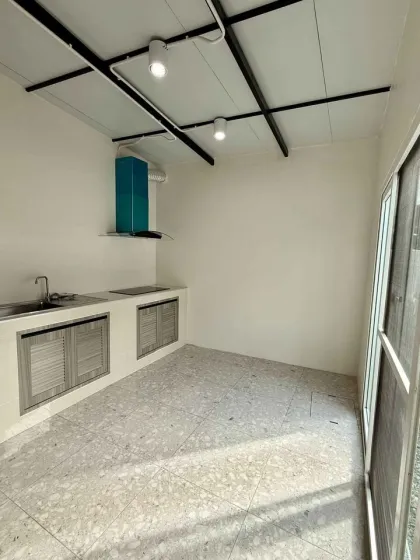Casa moderna de 2 dormitorios en alquiler en The Asset Curve, Thalang