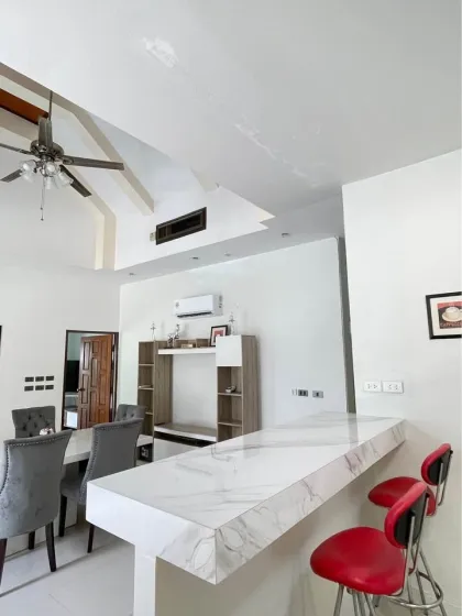 Private Familienvilla mit Pool in Rawai, 3 Schlafzimmer, 3 Badezimmer
