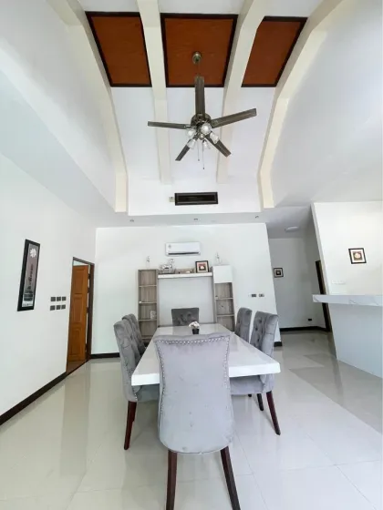 Private Familienvilla mit Pool in Rawai, 3 Schlafzimmer, 3 Badezimmer