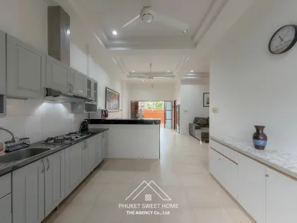3-Bedroom 2-Bath Villa with Private Pool for Rent in Chalong