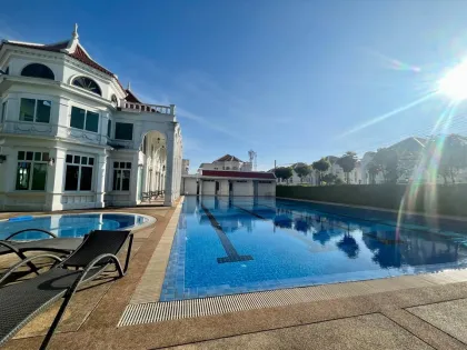 4-Bed 3-Bath Modern Townhouse in Supicha Sino Koh Kaew 8