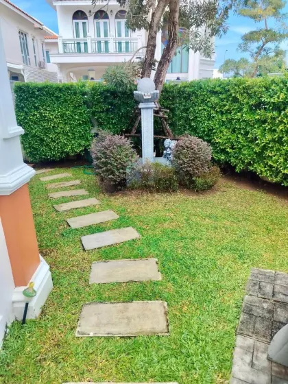 4-Bed 3-Bath Modern Townhouse in Supicha Sino Koh Kaew 8